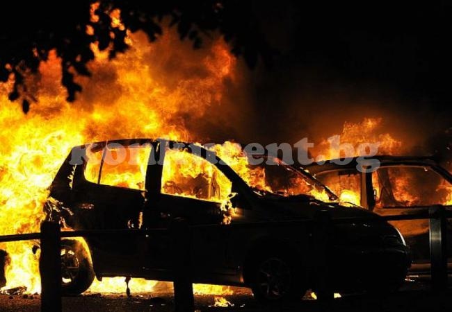 Заради нередовна газова уредба изгоря кола в Берковица
