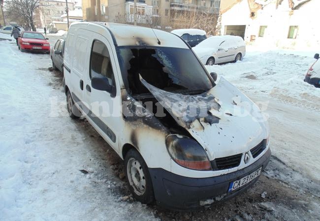 Драснаха клечката на кола във Враца /СНИМКИ/