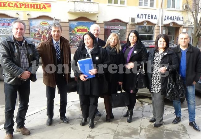 ВИДЕО: Дама е начело на листата на „Нова република“ във Враца