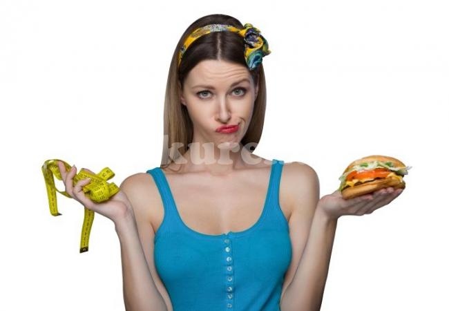 Изследователите посочиха 5 версии защо харесваме бързото хранене