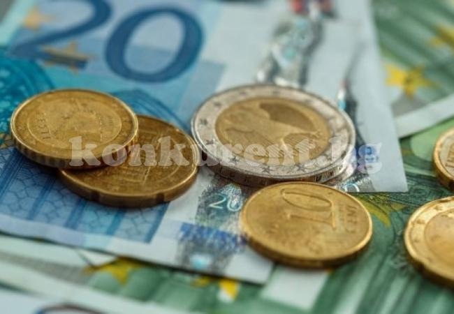 Слаба подкрепа за еврото у нас, почти никой не иска да си плаща сметките с него  
