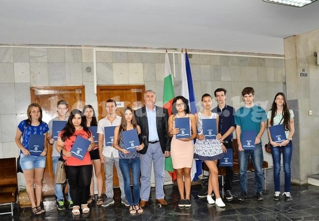 Кметът на Видин благодари на доброволците, помогнали по време на Първия летен фестивал