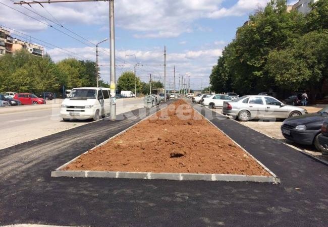 Община Враца асфалтира улици в града и в промишлената зона, ремонтите продължават