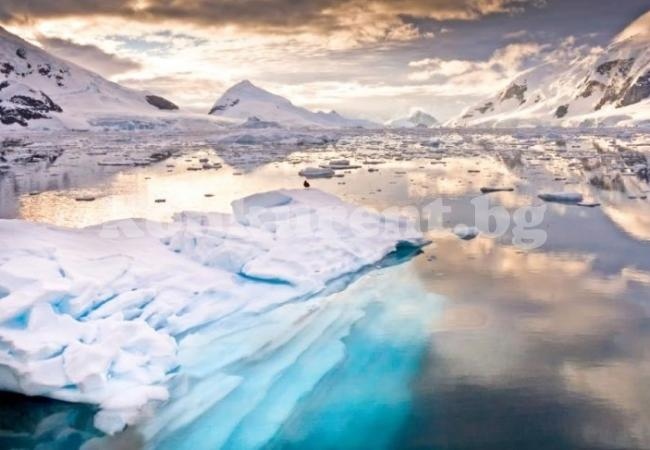 СТРЯСКАЩО ВИДЕО показва как се топят ледовете на планетата