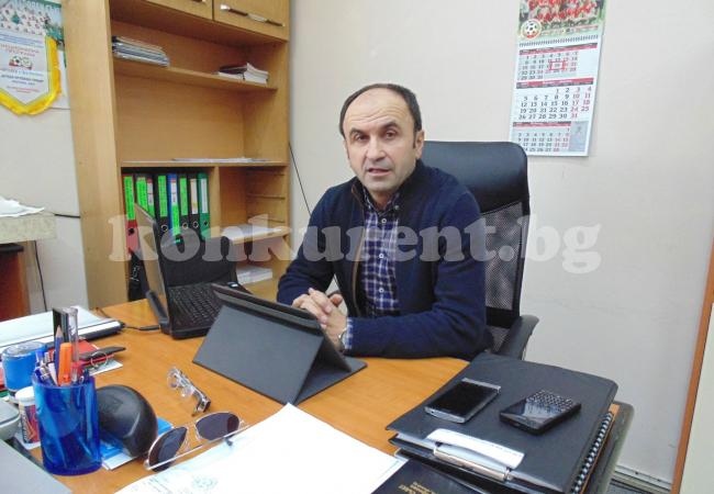 Кариана очаква все пак решение по жалбата, Ангел Стоянов стана шеф в клуба