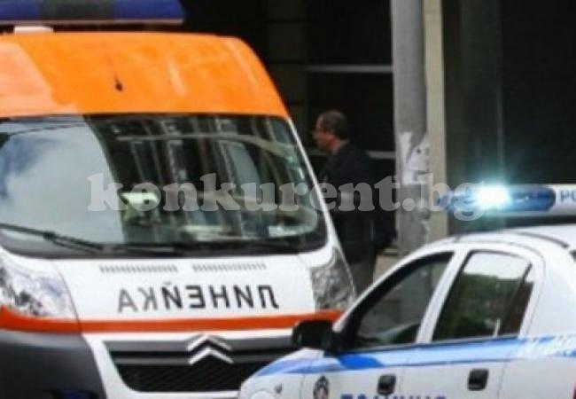 Автомеле на ул.„Демокрация“ прати полицай в болница