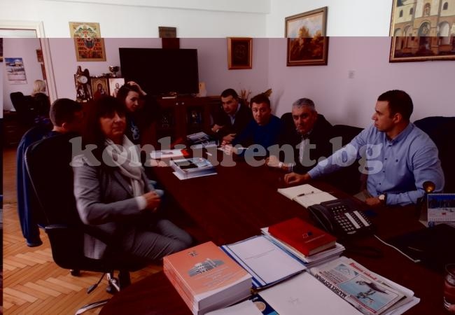 Лом готви 3 проекта по програмата за трансгранично сътрудничество със сръбската община Пантелей