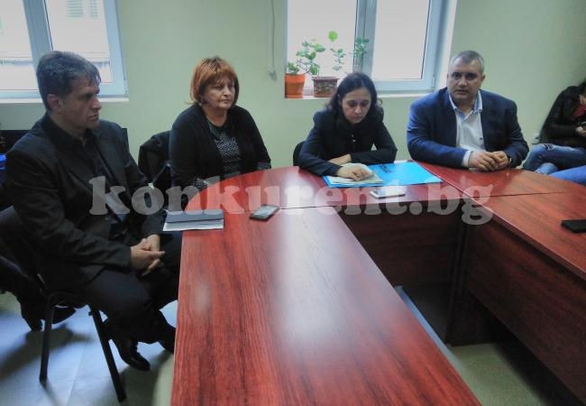 Ето какво каза във Враца за болницата зам.-министър Жени Начева