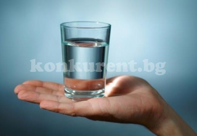 Пет важни правила за водата: как, колко и кога да пиете