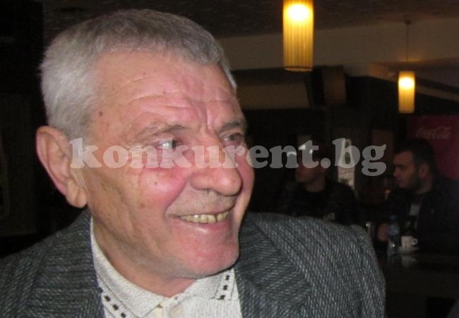 Усмивки от старите ФУТБОЛНИ ленти: Николай Пенков, рекордьорът
