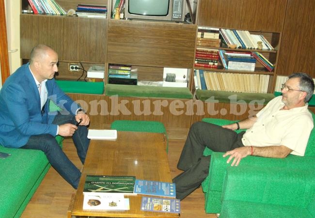 Янко Янколов се срещна  с директора на Регионален исторически музей-Враца
