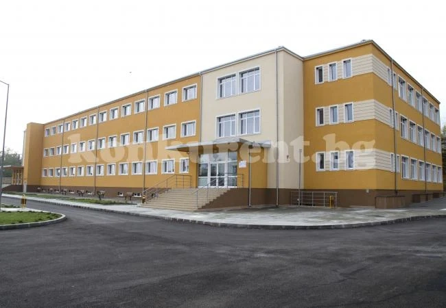 Филиалът на Медицинския университет във Враца обяви прием за новата академична година