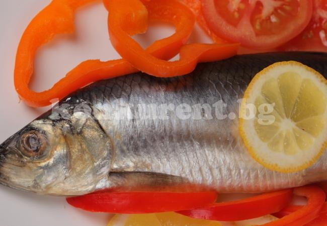 Как да премахнете неприятната миризма на риба