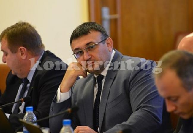 Младен Маринов: Служителите в МВР могат да получат бонуси, ако останат средства