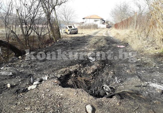 (СНИМКИ18+) Откриха труп в изгоряла кола край Враца /ОБНОВЕНА/
