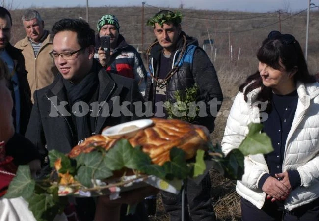 Китаец строи винарна в Северозапада