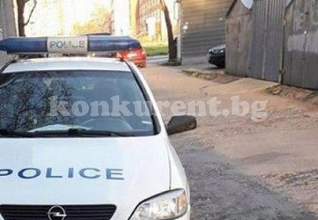 Полиция окупира Враца и близките села