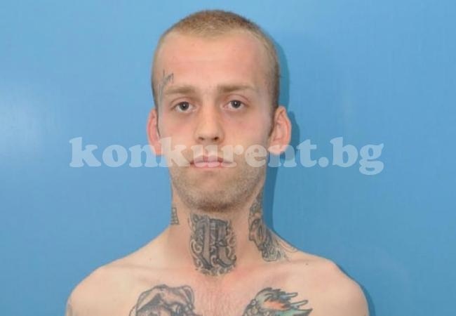 Педофил закла ученичка, защото забременяла от него