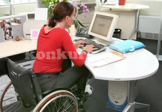 Само 15% от инвалидите работят