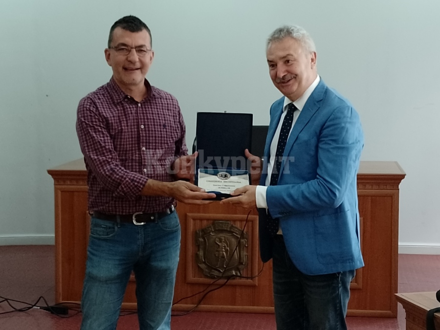 Изпратиха с плакети общинските съветници в Монтана