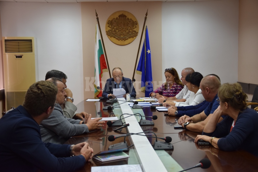 Областният управител Иво Атанасов свика извънредно присъствено заседание на Общото събрание на Асоциацията по ВиК
