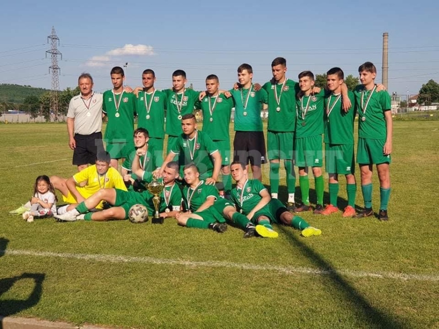 Ботев 3 диша във врата на лидера, класиране в А група след 3 кръг