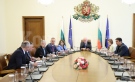 Премиерът Главчев обсъди подготовката на изборите с представители на четири министерства