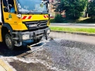 Продължава миенето на уличната мрежа във Враца