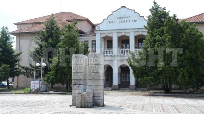 Читалищната библиотека в Лом започва лятна програма за деца