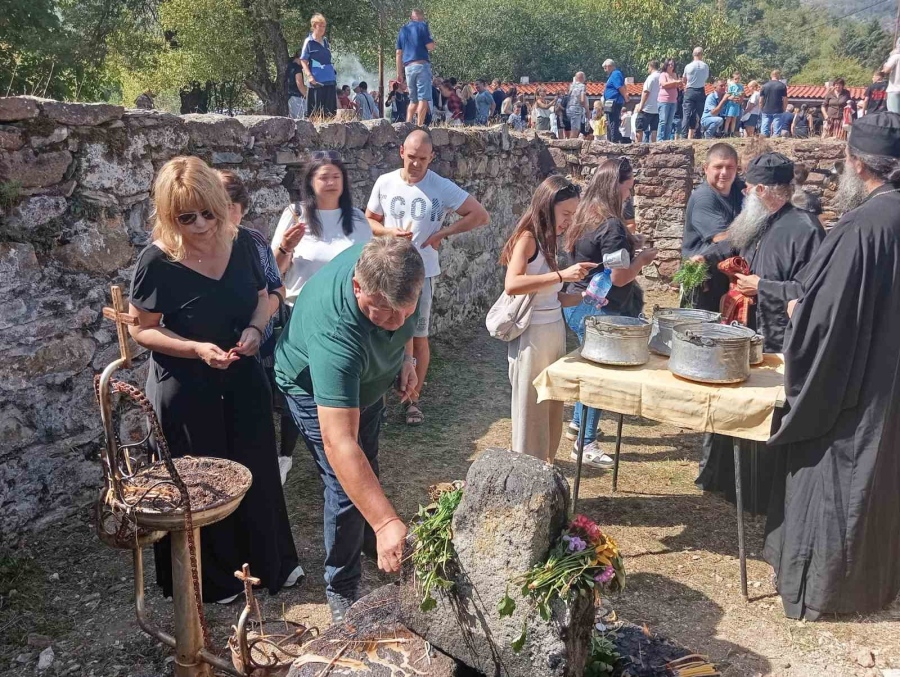 Властта в Чипровци е амбицирана  да реставрира Гушовския манастир, има готов проект