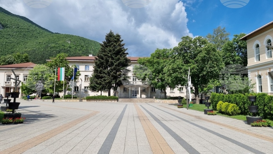 В началото на следващия месец община Враца ще обяви третата покана за прием на заявления за подмяна на старите отоплителни уреди