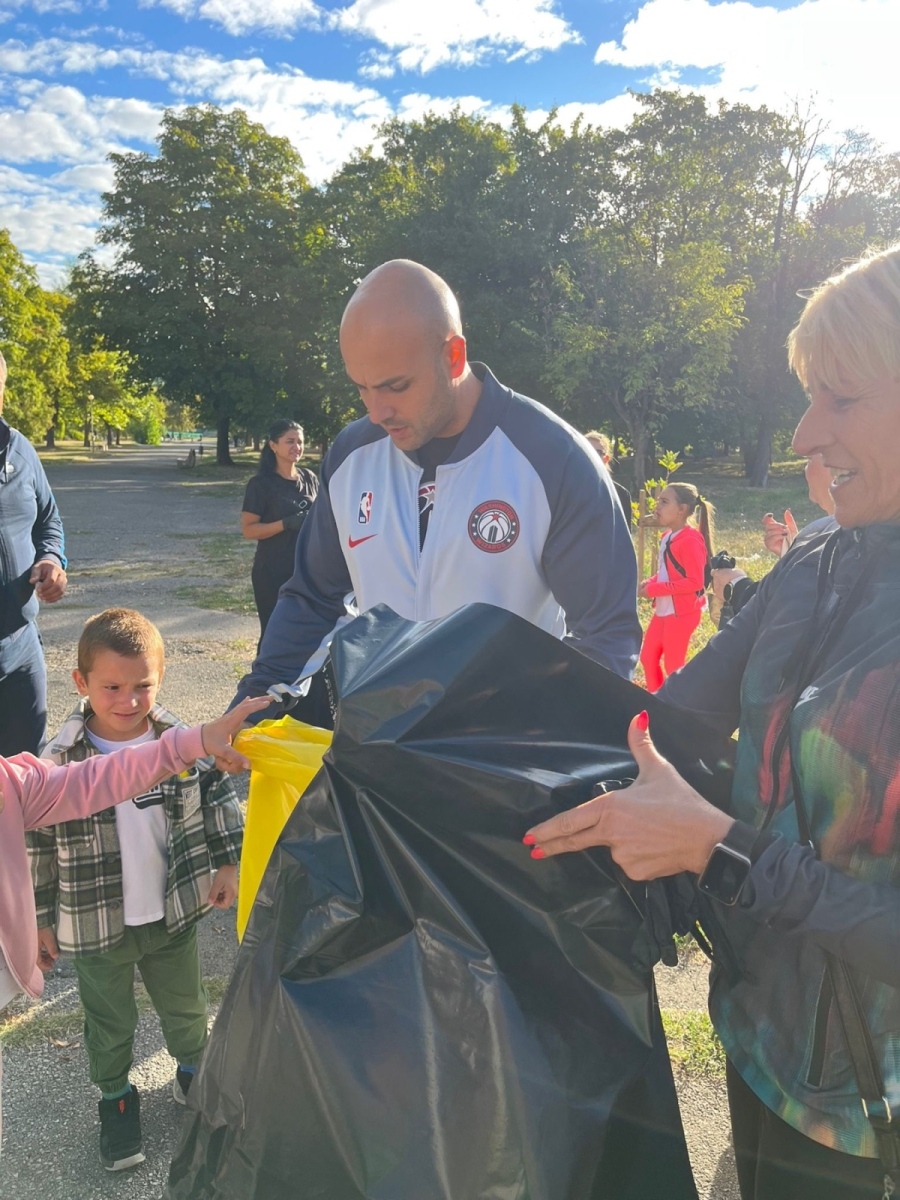 Мартин Харизанов: Будителството днес е в отговорността - даваме личен пример с акция за по-чиста и подредена Враца