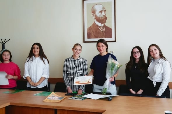 Ден на народните будители в СУ „Васил Кънчов“ – признание за вдъхновителите и младите творци