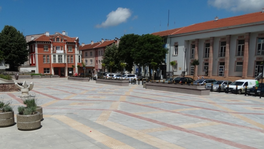 В Белоградчик поставят фотоволтаици на четири общински сгради