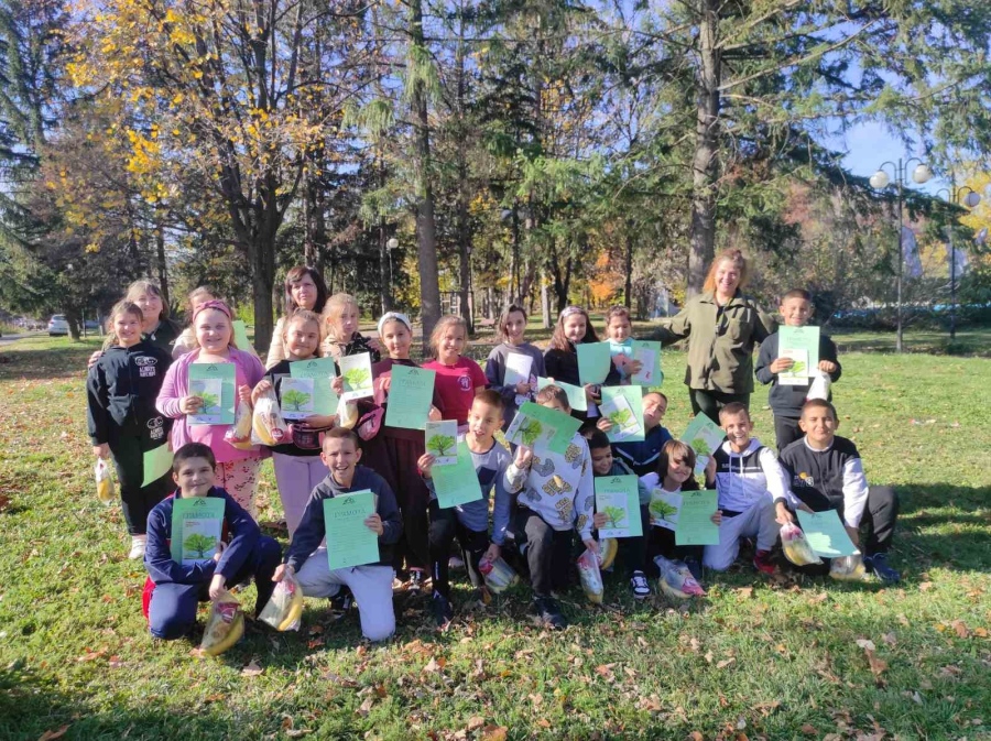 ДГС – Берковица отбеляза Седмицата на  будителите с открит урок сред природата