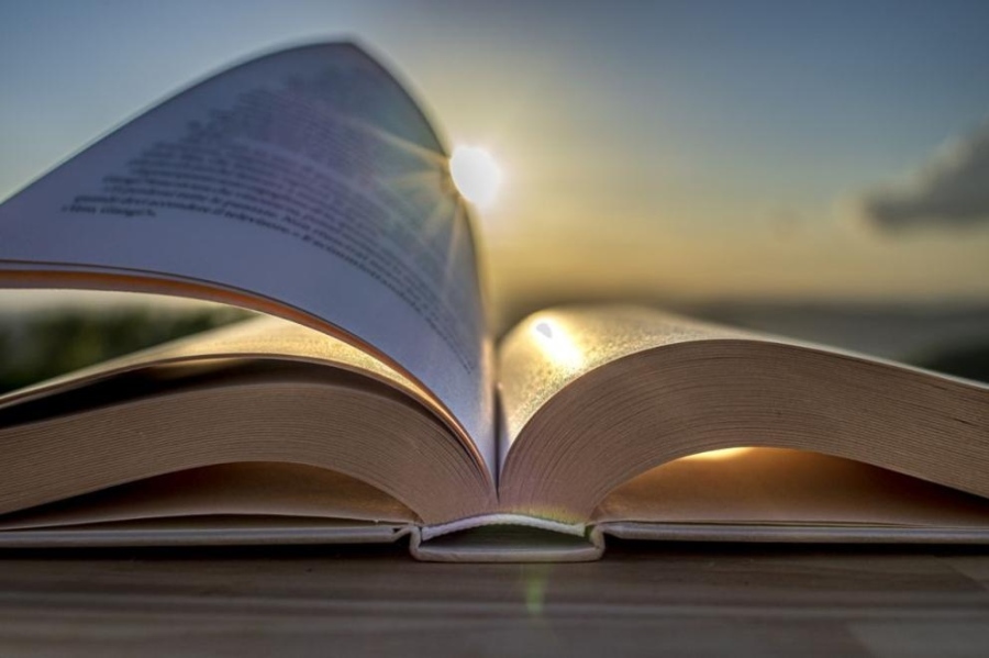 Честит празник! Денят на народните будители е!