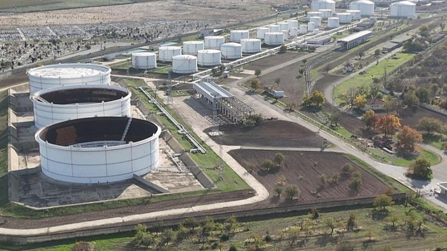 Енергийни експерти: Каква ще е съдбата на „Лукойл“ и може ли да се стигне до криза с горивата