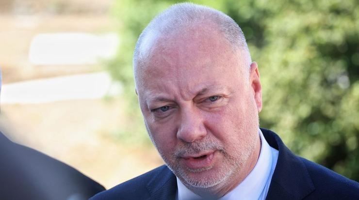 Премиерът обяви, че вече са обсъдени имена за особен управител на „Лукойл“