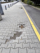 Мъж от Монтана, паднал на разбит тротоар, осъди общината