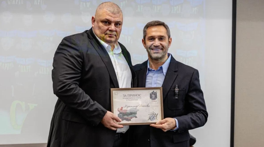 Красимир Инински награди най-добрите боксьори в Монтана