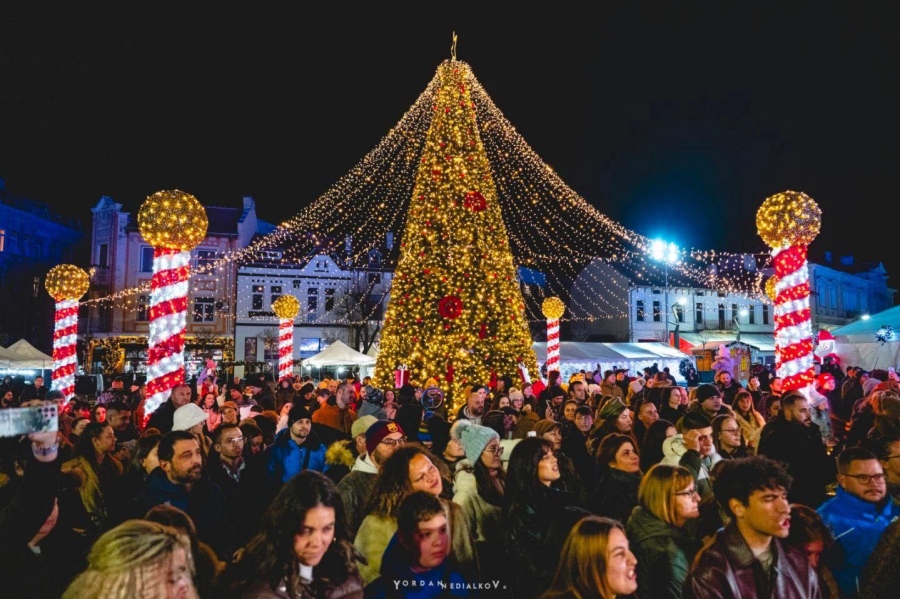Празничен уикенд във Враца – музика, усмивки и коледно настроение!