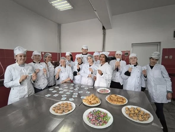 В ПГТР-Враца се проведе урок „Сготви добро – заедно срещу тормоза“ 