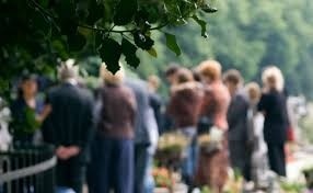 Стрелба в гробище в Лом, гърмяха по панахида