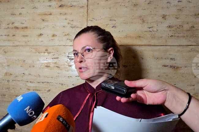 Според прокуратурата шофьорът, обвинен за катастрофата с две жертви край Мездра, е бил предупреждаван да намали скоростта