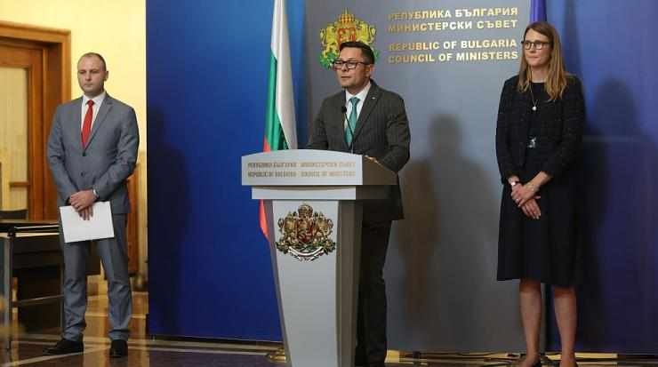 Пробив в кризата с горивата: От 1 юли „Лукойл Нефтохим Бургас“ ще купува нефт свободно от Швейцария