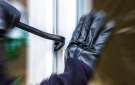 Мъж от Монтанско разби и обра магазин във Враца