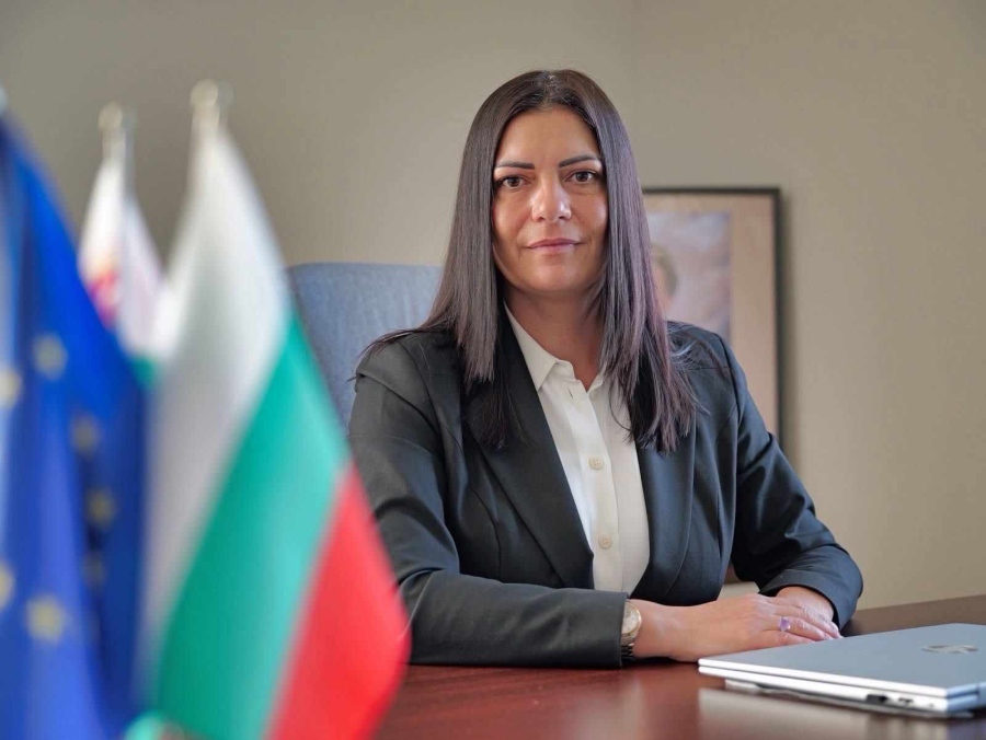 Кметът на Мизия Валя Берчева с поздрав по случай Съединението на България