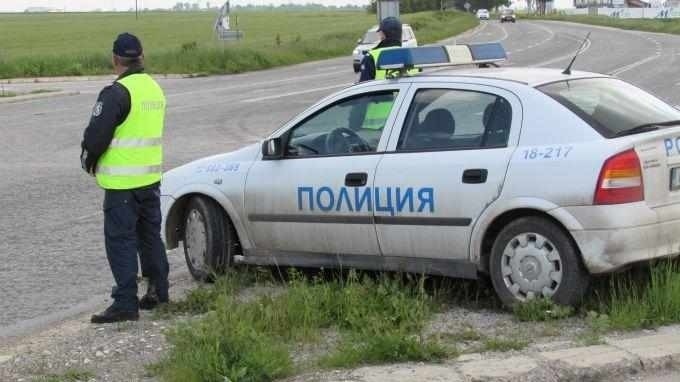 22-годишен без точки и неправоспособен моторист останаха без табели след акция в Козлодуйско