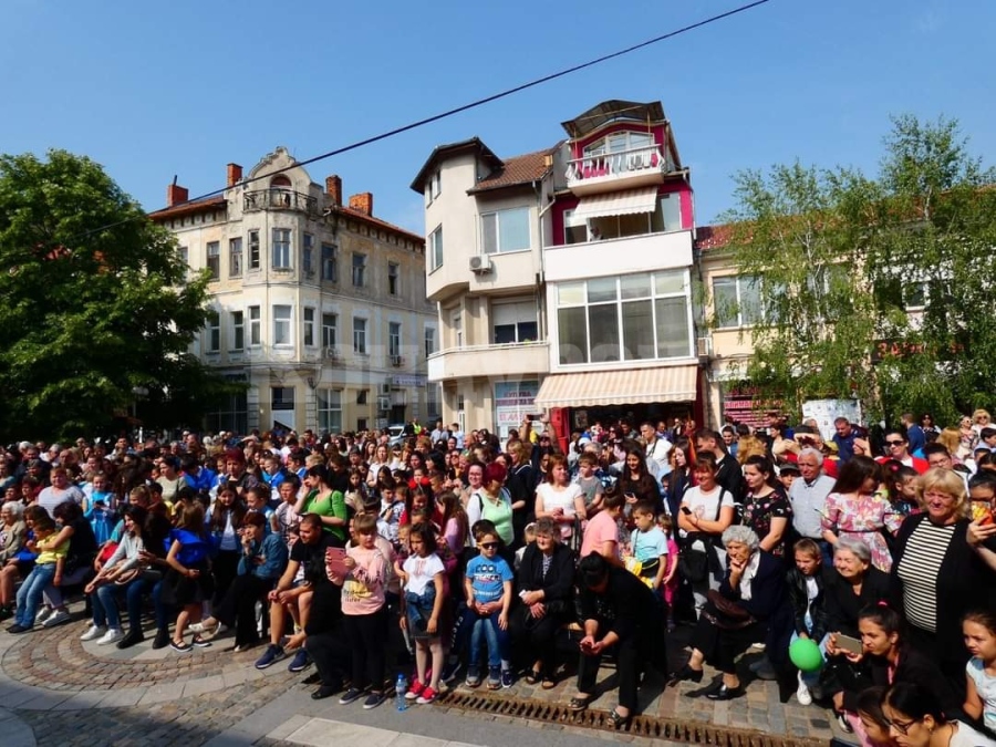 В Лом честваха най-българския празник - 24 май