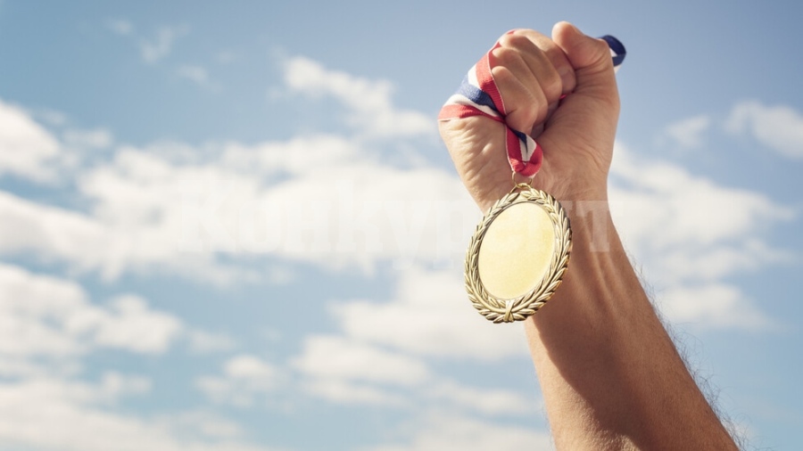 Нобеловият лауреат Дмитрий Муратов продаде златния си медал за над $103 млн.